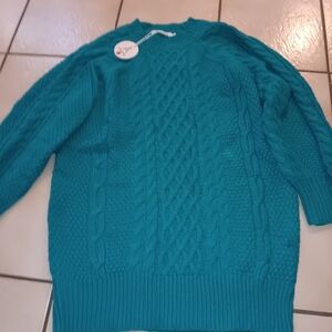 Beautiful Thick Woman's Sweater